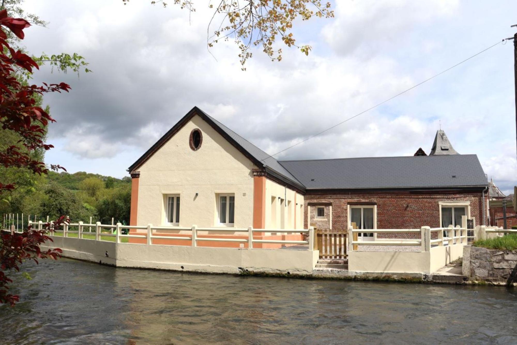 Au Clair Matin Sur L'Yeres Villa Sept-Meules Exterior photo